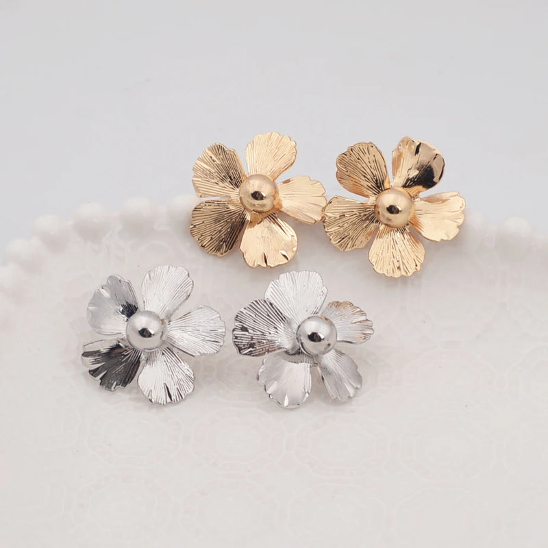 Flower Stud Earring