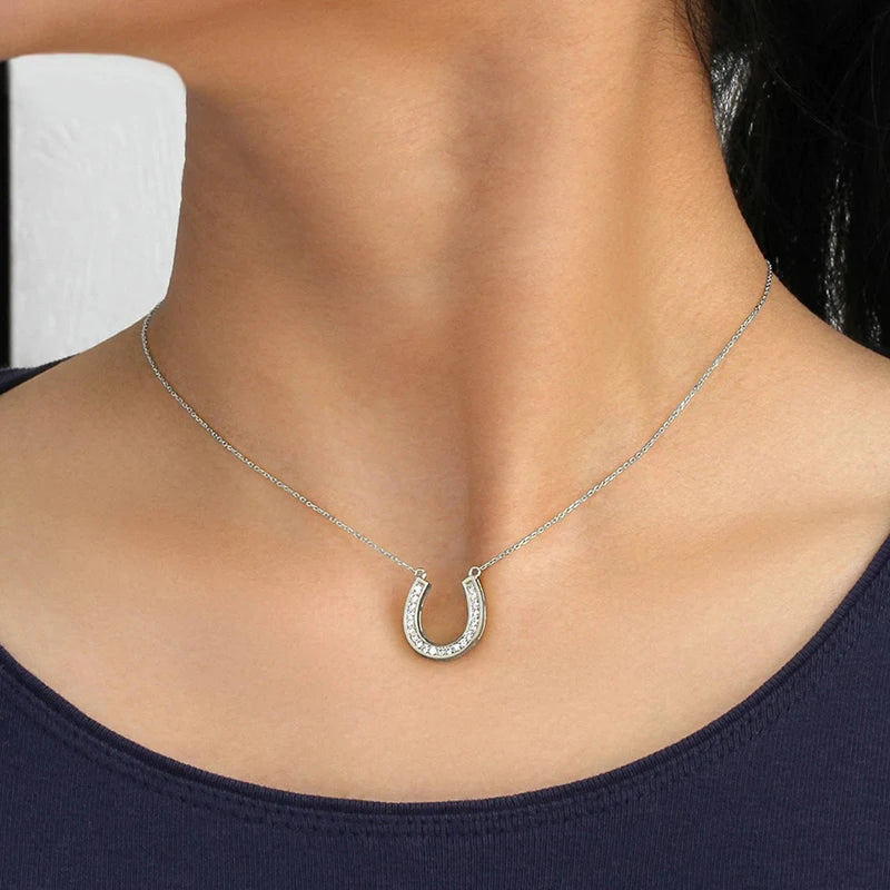 Horseshoe Necklace